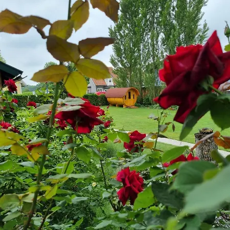 Luxury tent Schlaffass Im Traumgarten *